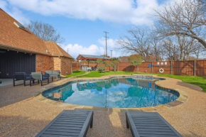Best of Carrollton - Luxury Pool Hot tub Games
